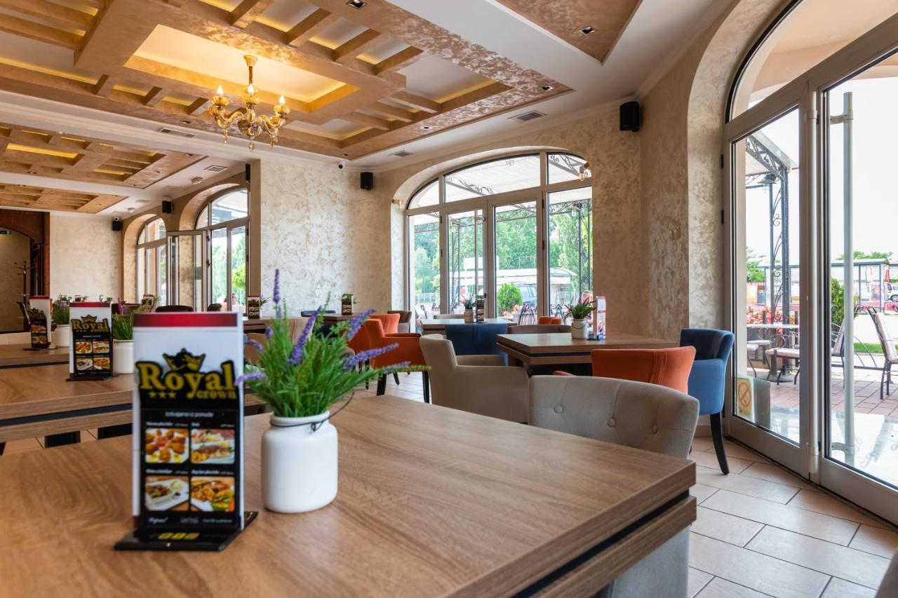 Garni Hotel Royal Crown Subotica Esterno foto
