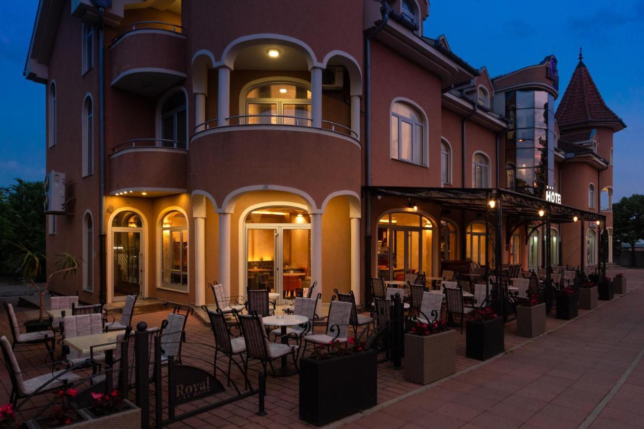 Garni Hotel Royal Crown Subotica Esterno foto